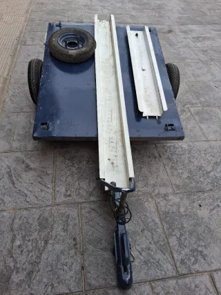 Carro Portamotos con Rampa