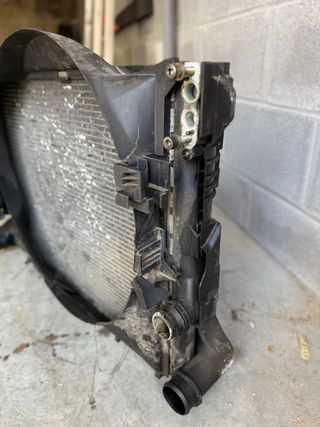 Radiador Intercooler y vaso expansión e46