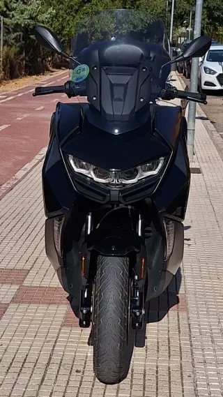 BMW C400GT Maxi Scooter Negra
