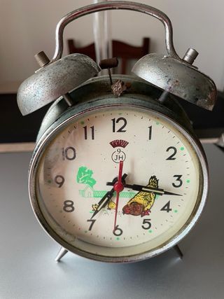 Sveglia vintage a doppio martello