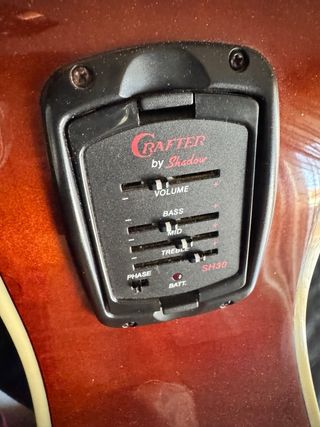 Chitarra Elettroacustica