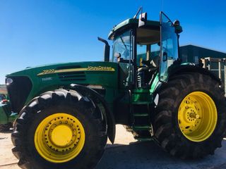 Tractor John Deere 7820