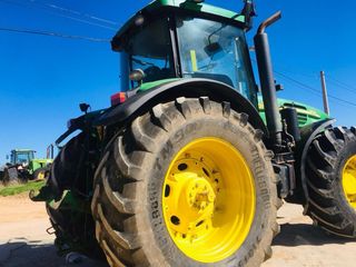 Tractor John Deere 7820
