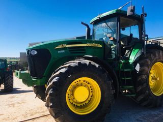 Tractor John Deere 7820