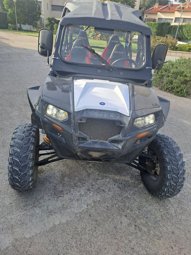 Buggy Polaris RZR 900 4 plazas 2014
