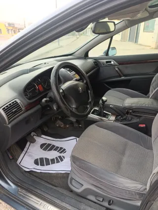 Peugeot 407  2.0 HDI 136CV