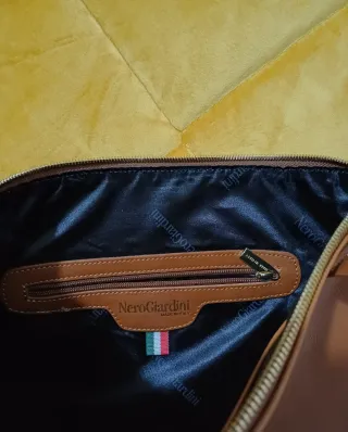 Borsa a spalla Nero Giardini marrone