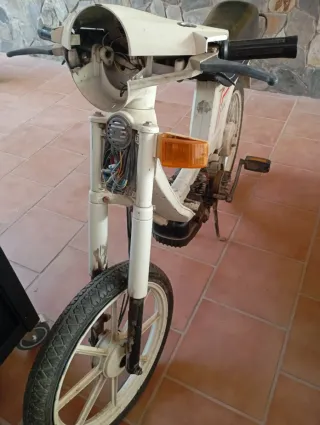 Vespino ALX para recambios .Se vende entero