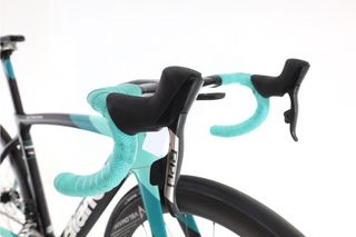 Bianchi Oltre XR4 AXS 12V (carretera) t.50 Reacondicionada