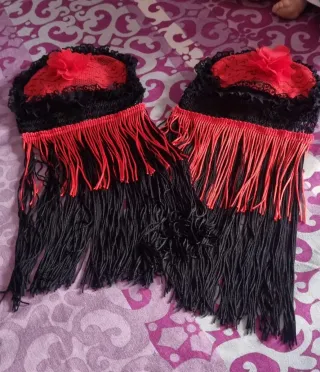 Hombreras Flamencas artesanales,  Rojas y Negras