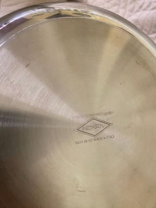 Pentola a pressione nuova