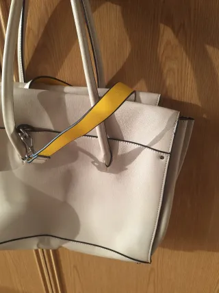 Bolso Zara Collection Básico Beige