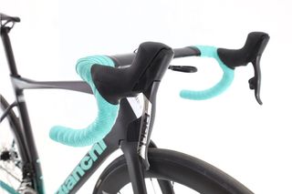 Bianchi Specialissima AXS 12V (carretera) t.56 Reacondicionada