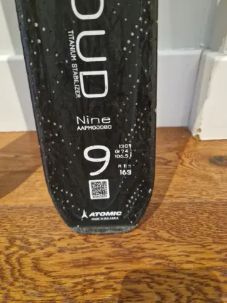 Esquís Atomic Cloud 9 163cm