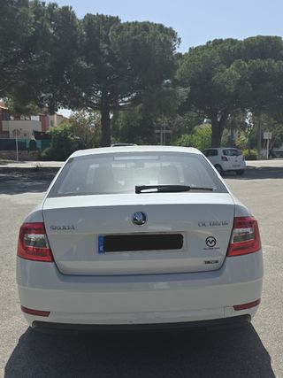 SKODA OCTAVIA 1.4 TSI STYLE - 2017 - Etiqueta ECO