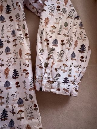 Conjunto infantil estampado bosque