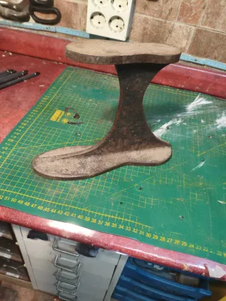 Yunque zapatero forjado antiguo 30cm