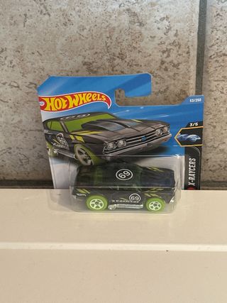 Hot Wheels '69 Chevelle X-Raycers 3/5