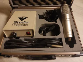 Micrófono Studio Projects T3 Dual Triode
