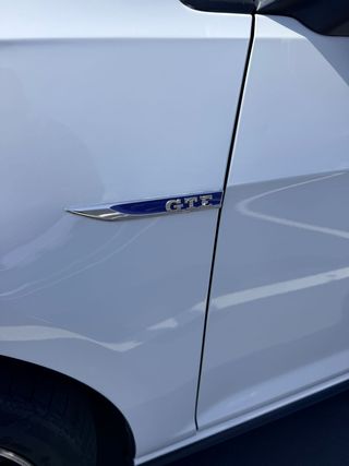 Volkswagen Golf GTE 245CV