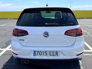 Volkswagen Golf GTE 245CV