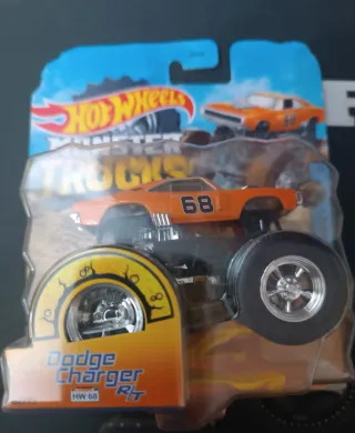 Hot Wheels Monster Trucks Dodge Charger HW 68