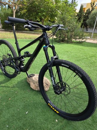 YT Jeffsy Carbono mtb 29 trail