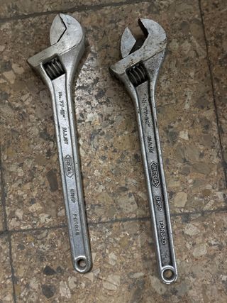 2 Llaves Inglesas Ajustables REGA