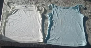 Conjunto 2 Tops Niña Tirantes. 1€ la unidad.