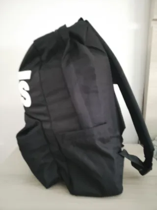 Mochila Vans Negra