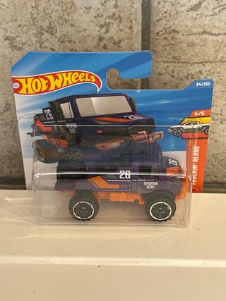 Hot Wheels Mercedes-Benz Unimog 1300L