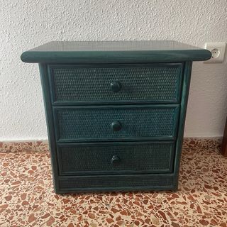 2 cabeceros ratán verde y mesita