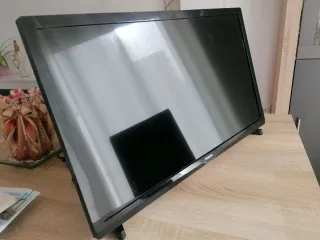 TV Philips Negra/Gris para despiece. No enciende