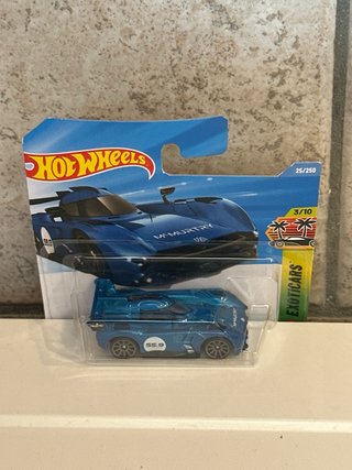 Hot Wheels McMurtry Spéirling Blu