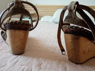 Sandalias Art Mujer Tacón