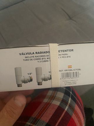 Válvula Radiador y Detentor