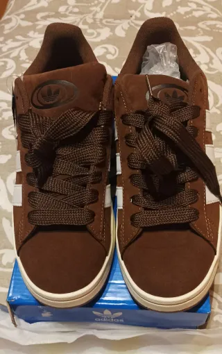 Zapatillas Adidas Campus Marrones y Blancas
