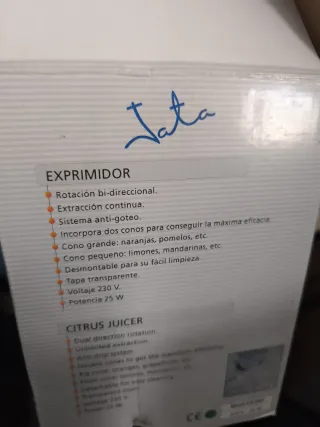 Exprimidor eléctrico Jata Vita