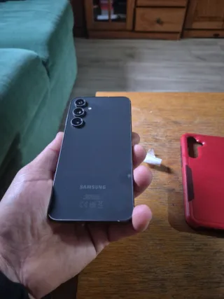 Samsung Galaxy S23 FE 8g 128GB Rojo