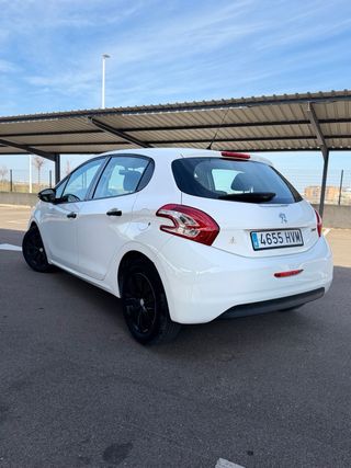 Peugeot 208 2013 Impecable !!