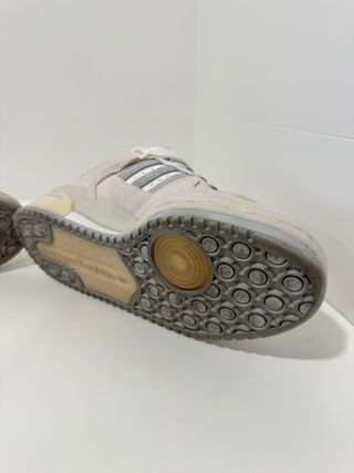 Adidas x Bad Bunny Buckle Low Zapatilla Gris/Blanc