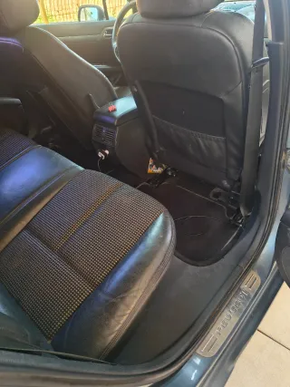 Peugeot 407 2004