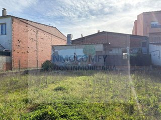 Local comercial en venta en Bisbal d´Empordà, La