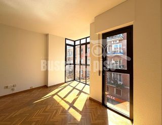 Piso en alquiler en Cuatro Caminos en Madrid