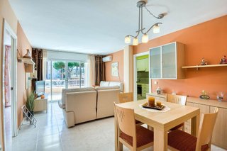 Piso en venta en Platja Llarga en Castell-Platja d´Aro