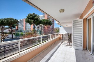 Piso en venta en Platja Llarga en Castell-Platja d´Aro