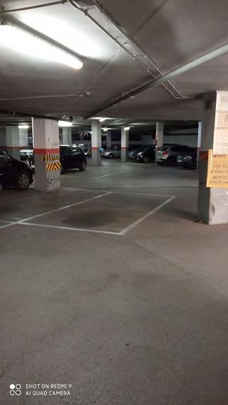 Garaje en venta en Pubilla Cases en Hospitalet de Llobregat, L´
