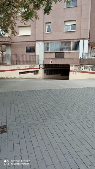 Garaje en venta en Pubilla Cases en Hospitalet de Llobregat, L´