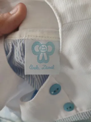 Pack bebé: body, chupetero y biberón.