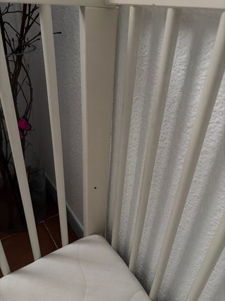 Cuna de bebé blanca Ikea incluye colchon